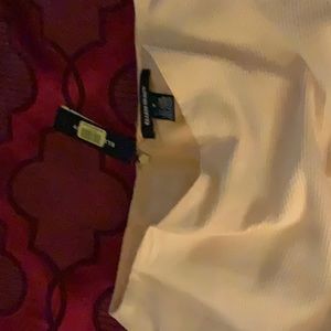 Beautiful yellow Ellen Tracy designer skirt.